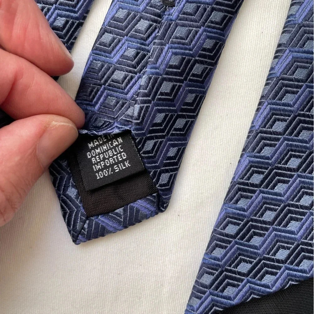 Geoffrey Beene pre owned